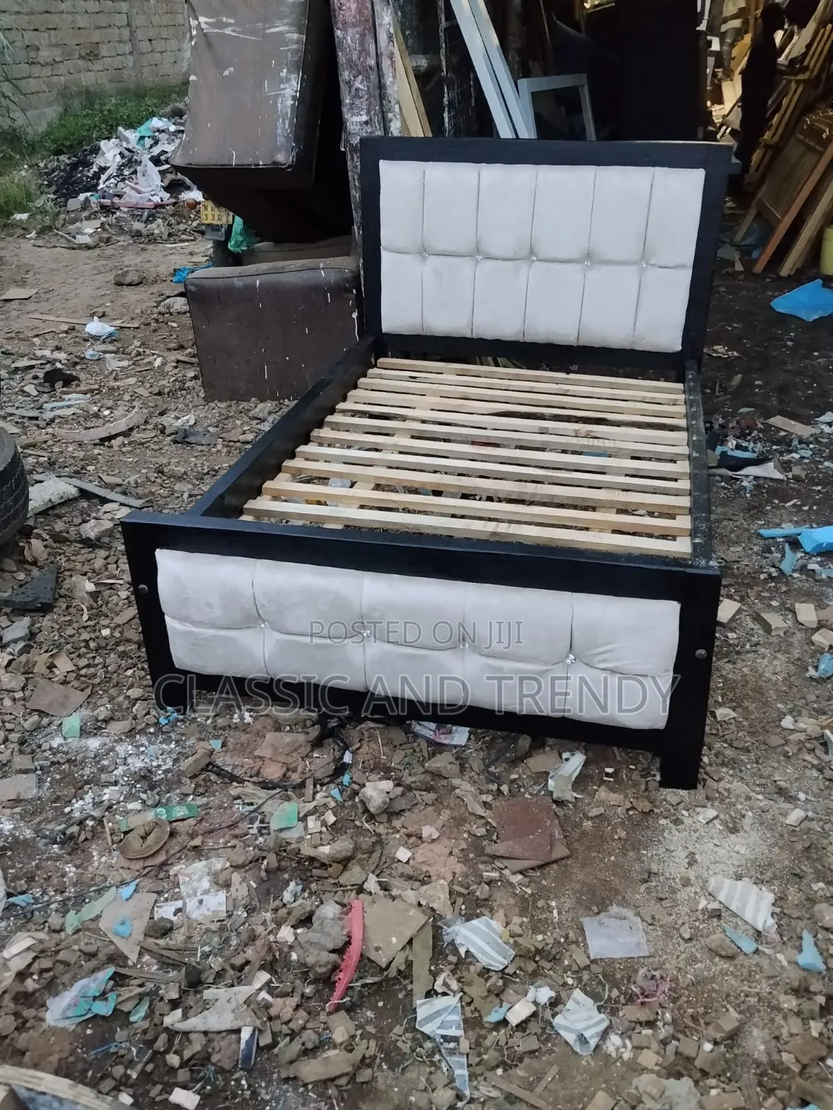 3.4x6 Black Framed/White Tufted Bed