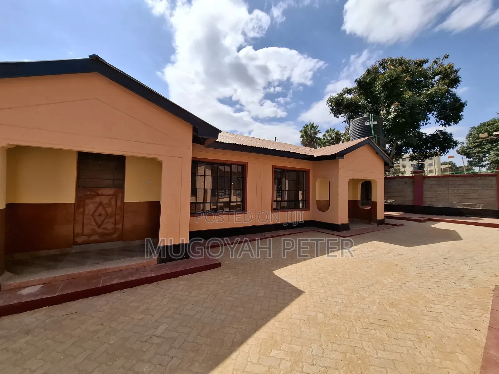 2bdrm Bungalow in Muhuri Road, Uthiru for rent