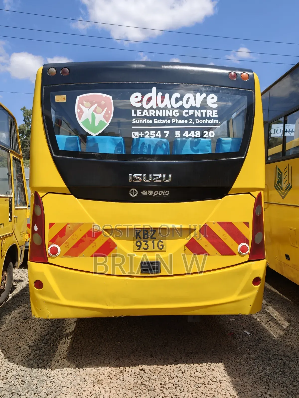 Isuzu NQR 2014 Yellow