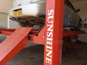 Durable 4post Lift