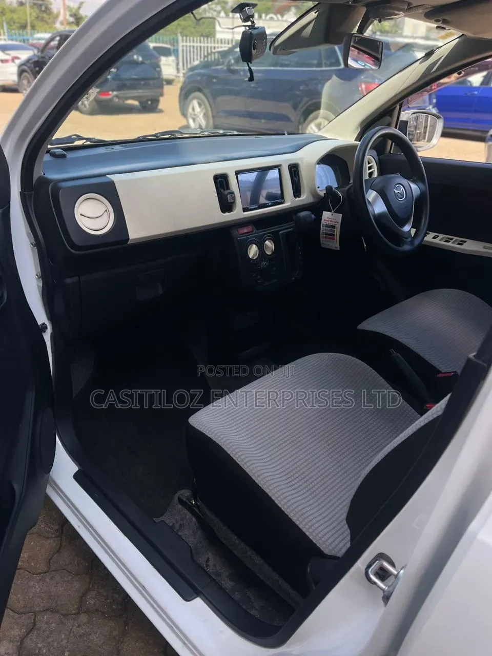 Mazda Carol 2017 White