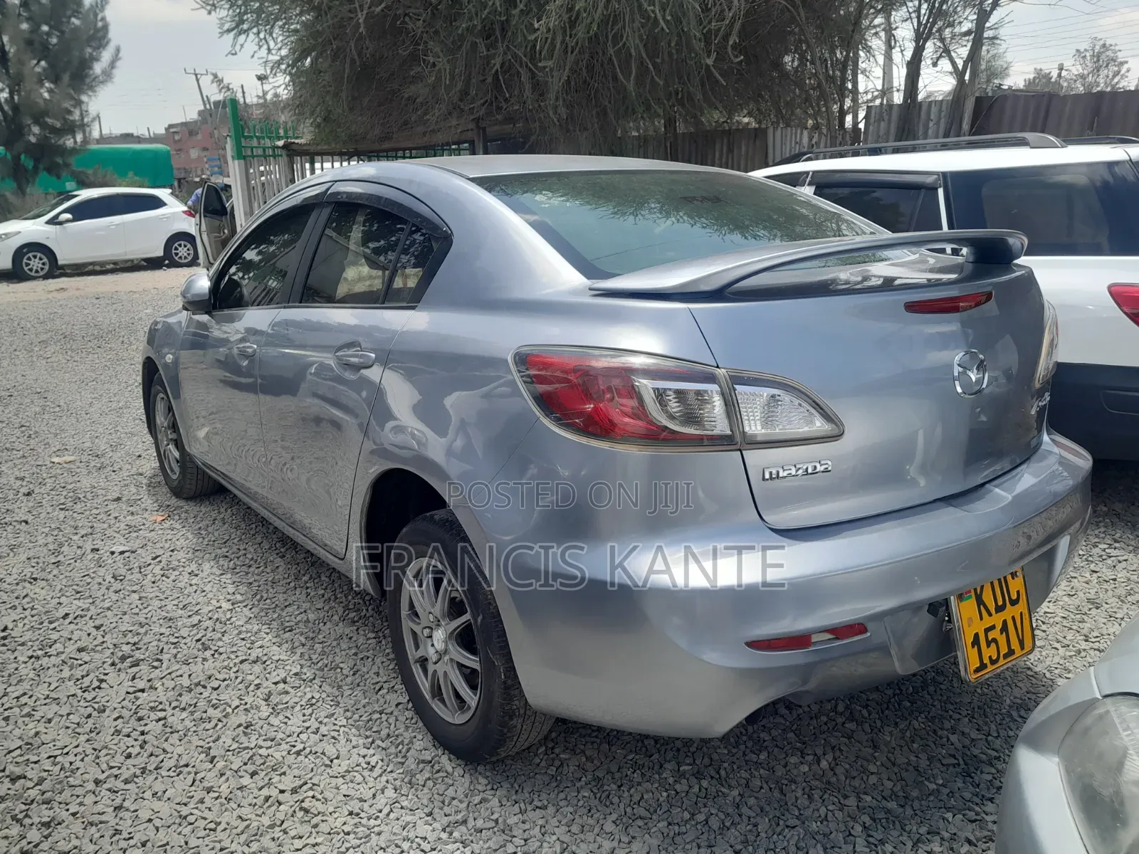 Mazda Axela SV Premium 2014 Silver