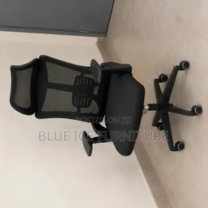 Ergonomic Mesh Office Chair With Headrest
