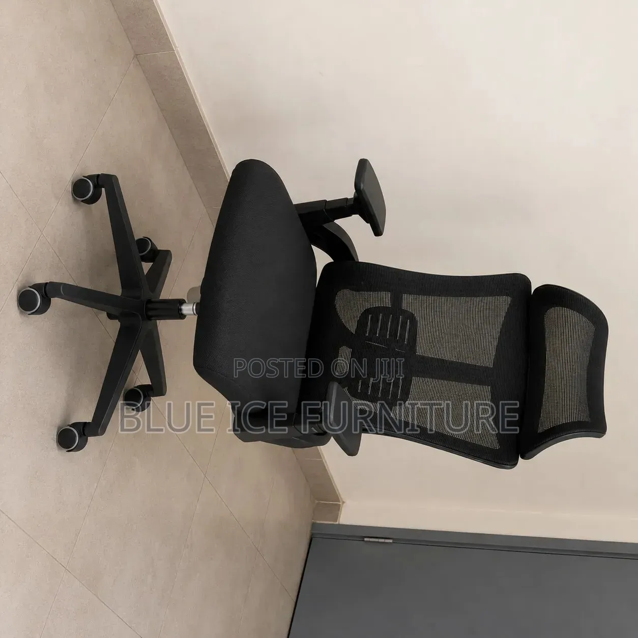 Ergonomic Mesh Office Chair With Headrest