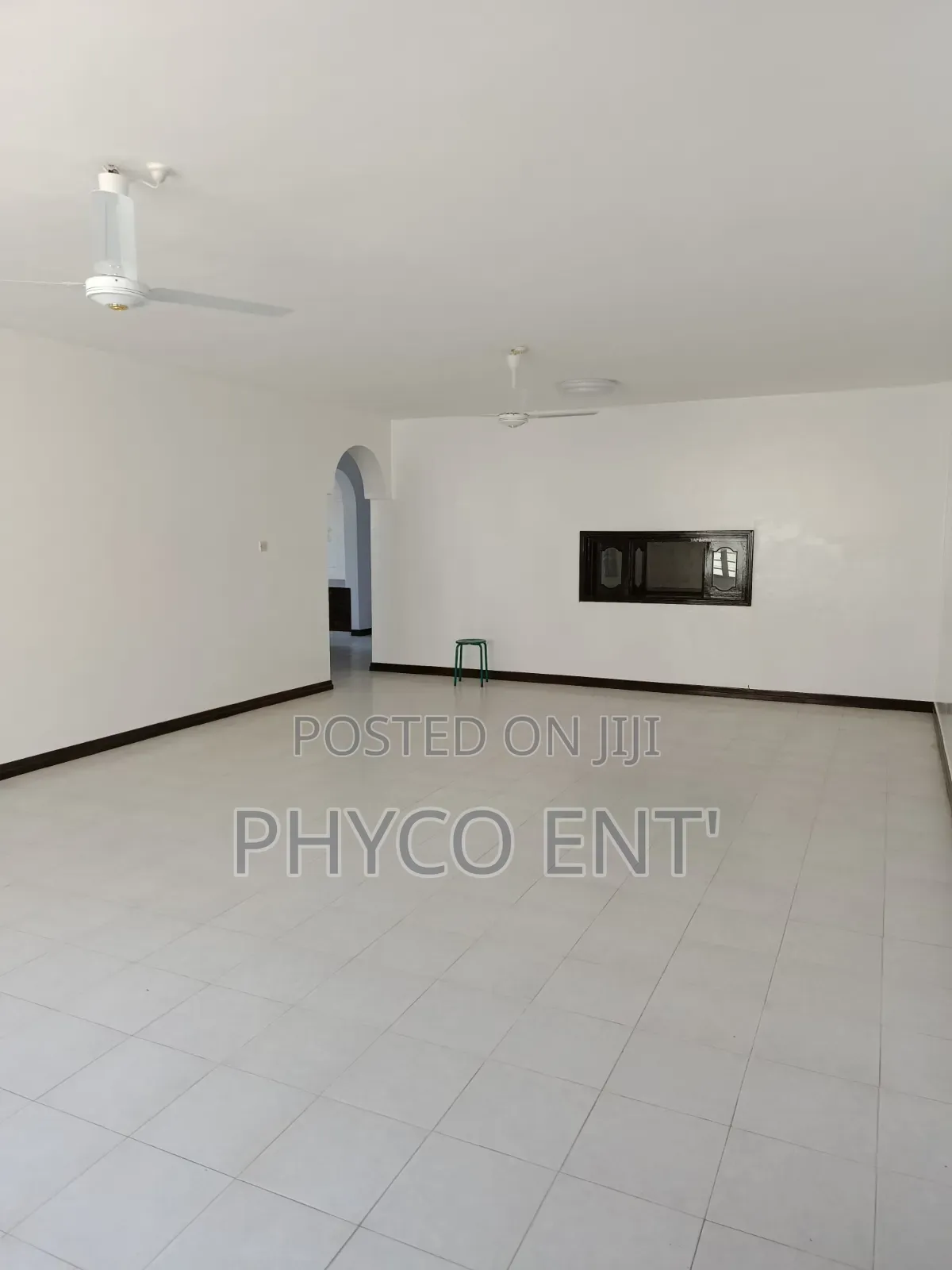 4bdrm Apartment in Umoja, Nyali Mkomani for rent
