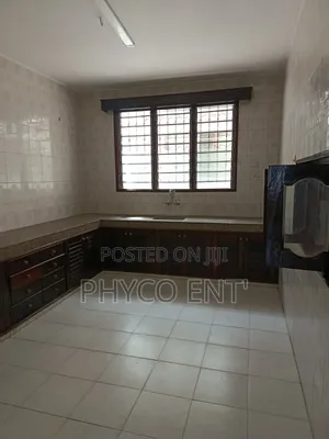 4bdrm Apartment in Umoja, Nyali Mkomani for rent