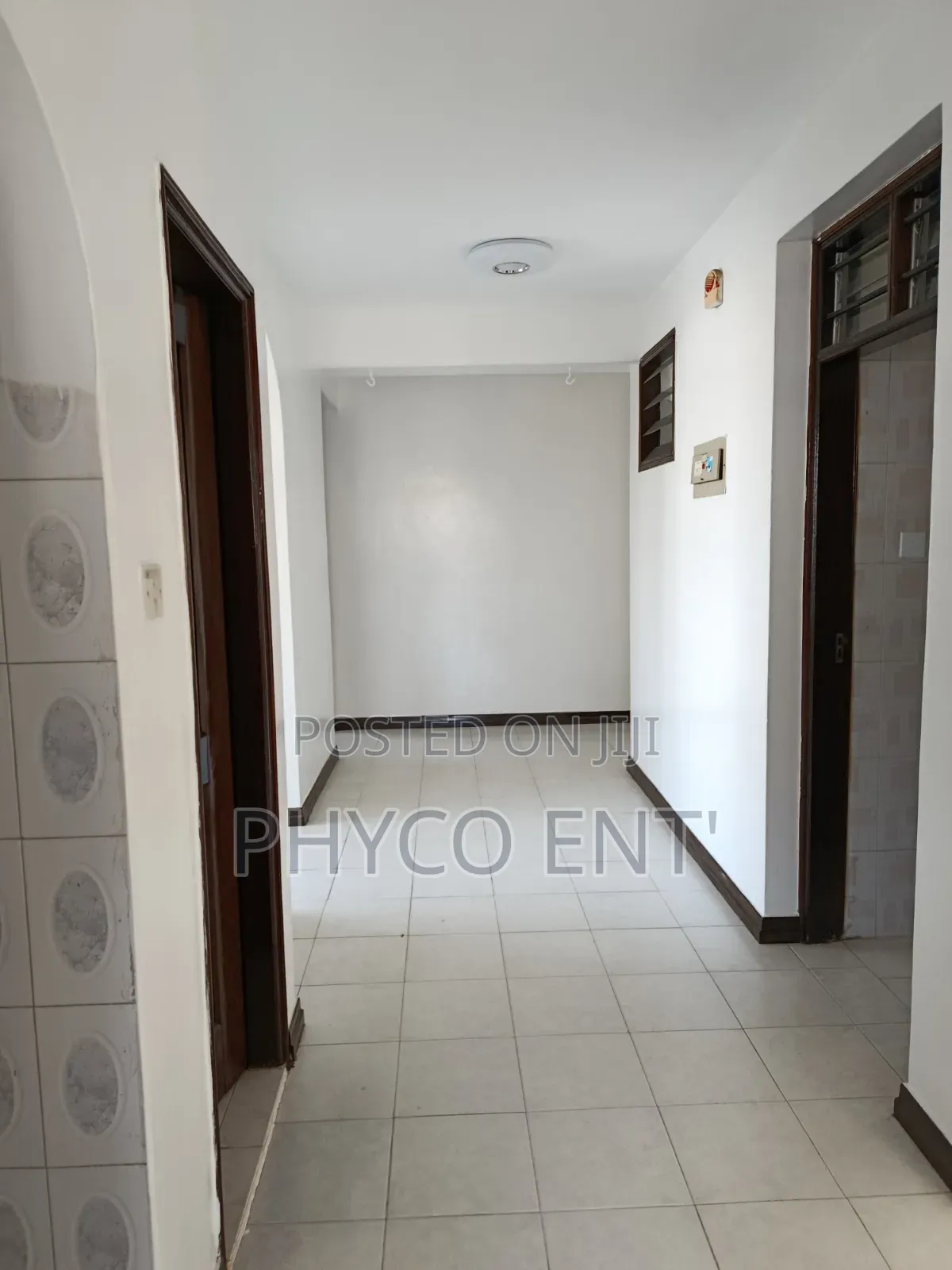 4bdrm Apartment in Umoja, Nyali Mkomani for rent