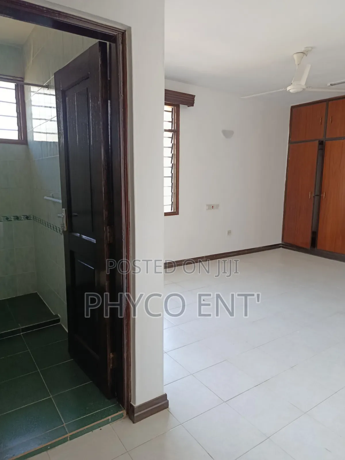4bdrm Apartment in Umoja, Nyali Mkomani for rent