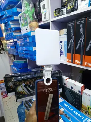 VL-60BI Smartphone LED Light Panel 60 Beads Rechargeable 2000mAh