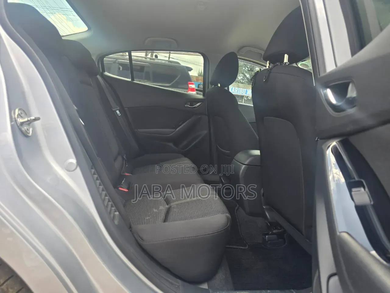 Mazda Axela 2018 Silver