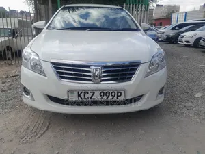 Toyota Premio 2014 White
