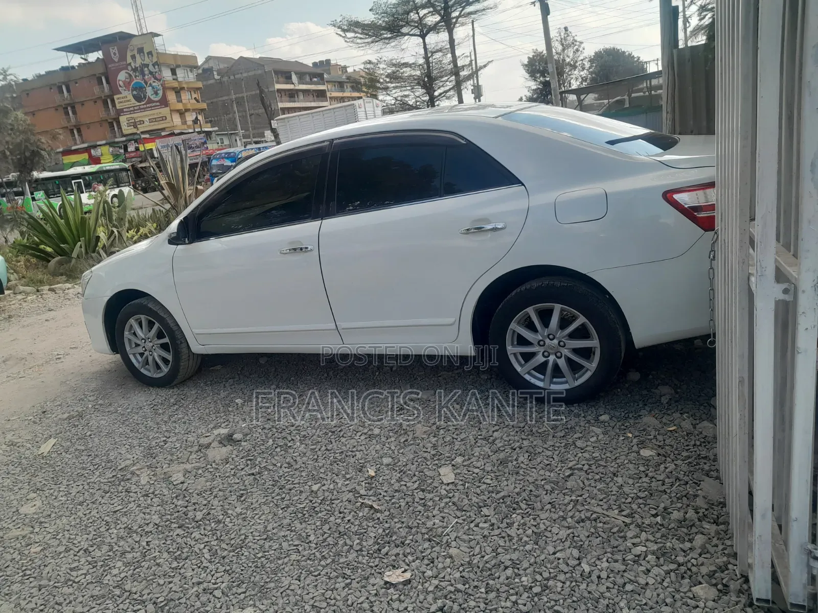 Toyota Premio 2014 White