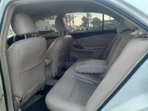 Toyota Premio 2014 White