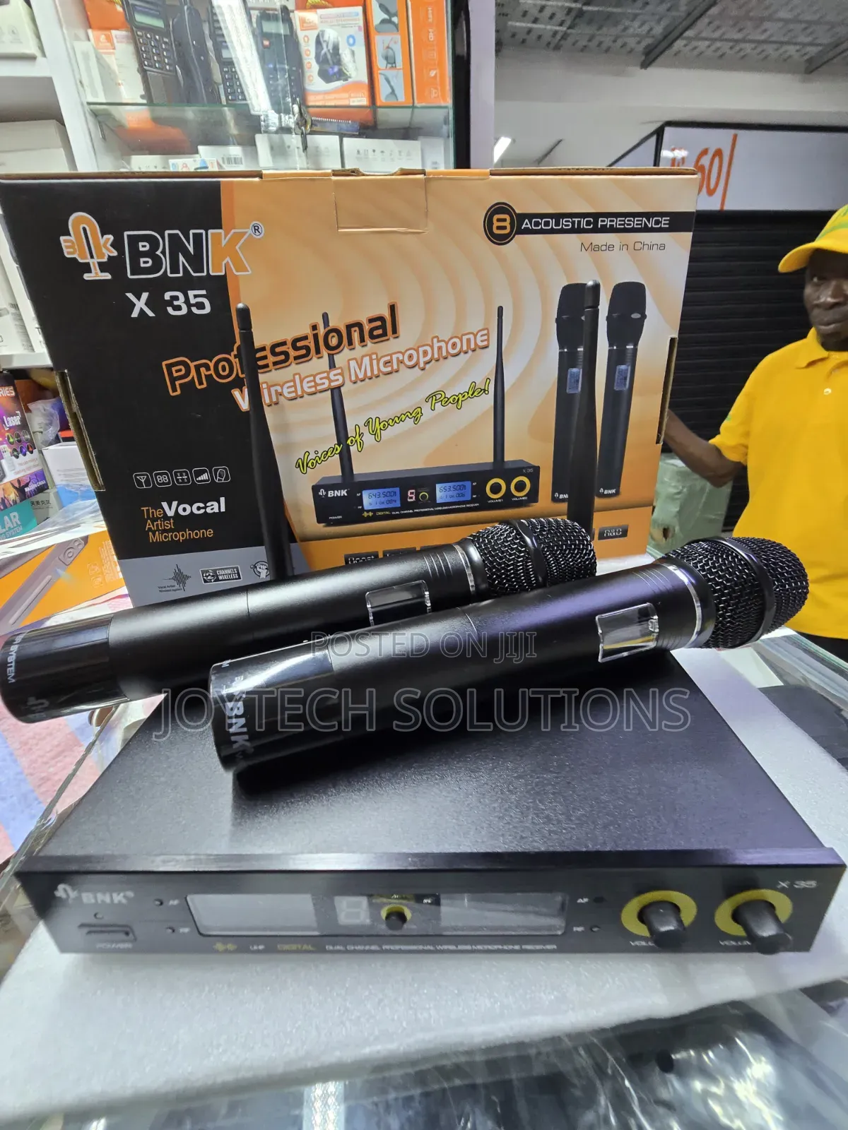 2-Channel Professional Wireless Mics – BNK X35