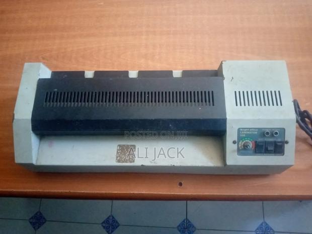 Laminator DELI E3895 Professional. - thumbnail 2