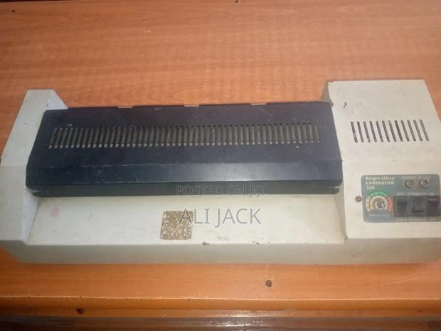 Laminator DELI E3895 Professional. - thumbnail 3