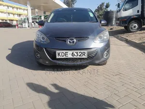 Mazda Demio 2013