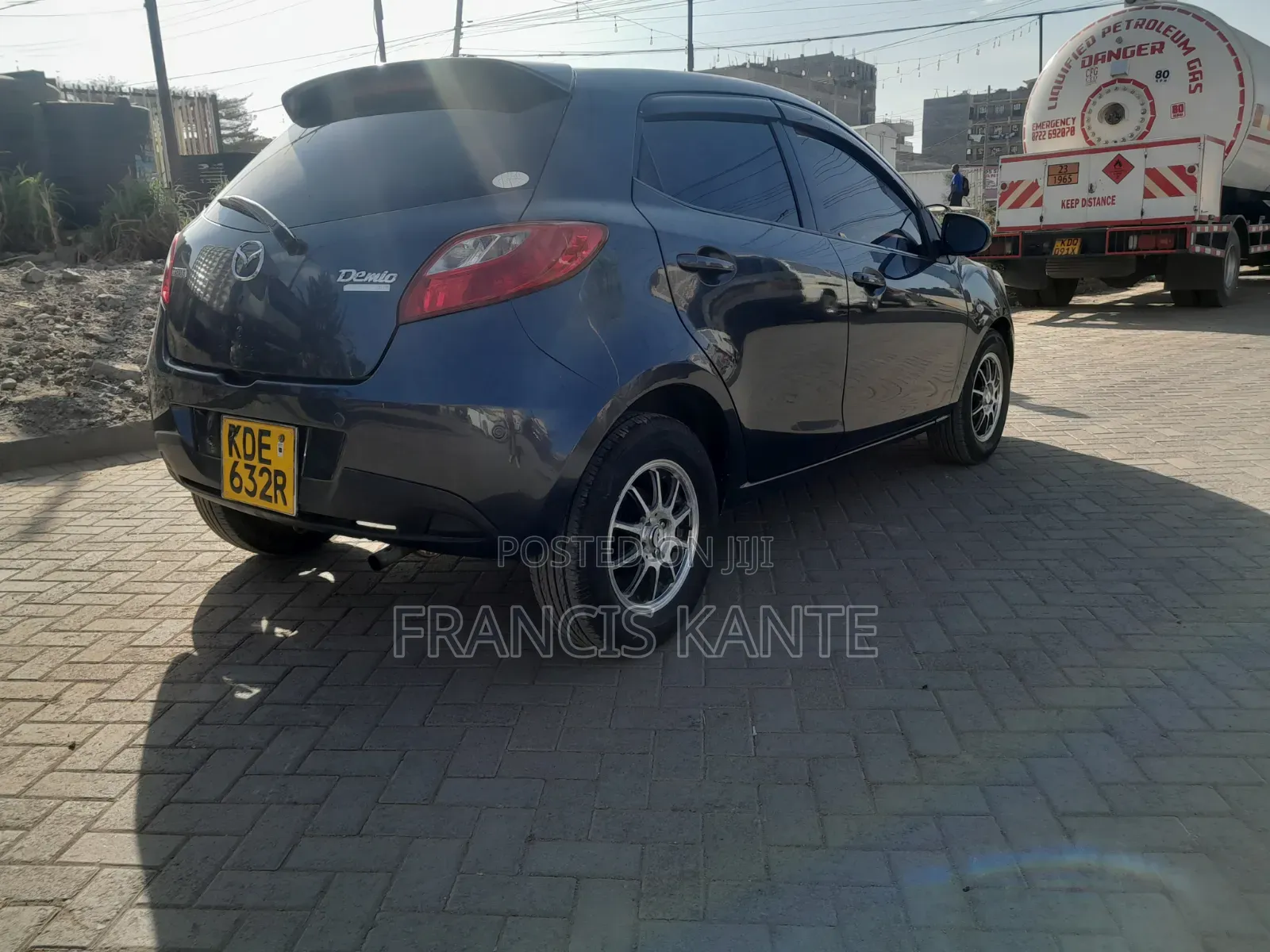 Mazda Demio 2013