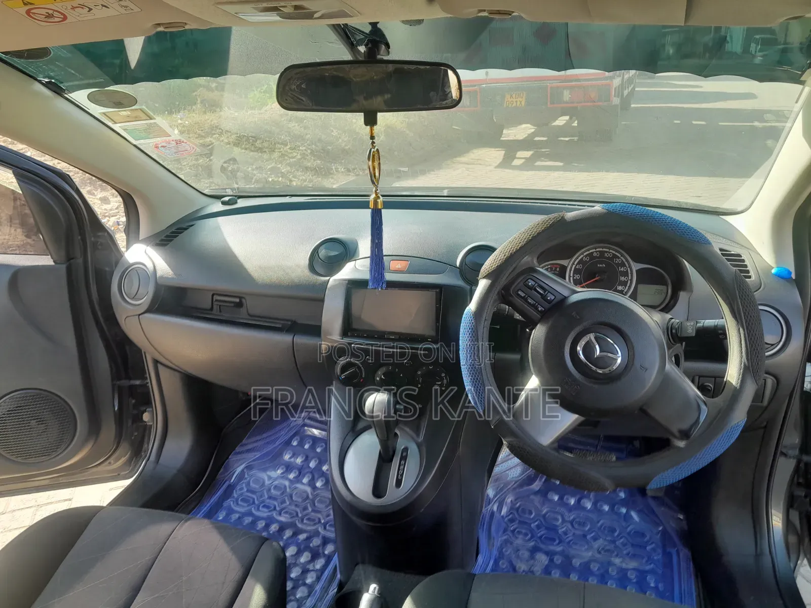 Mazda Demio 2013