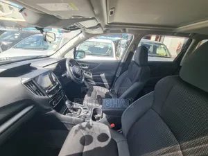 Subaru Forester 2019 Black