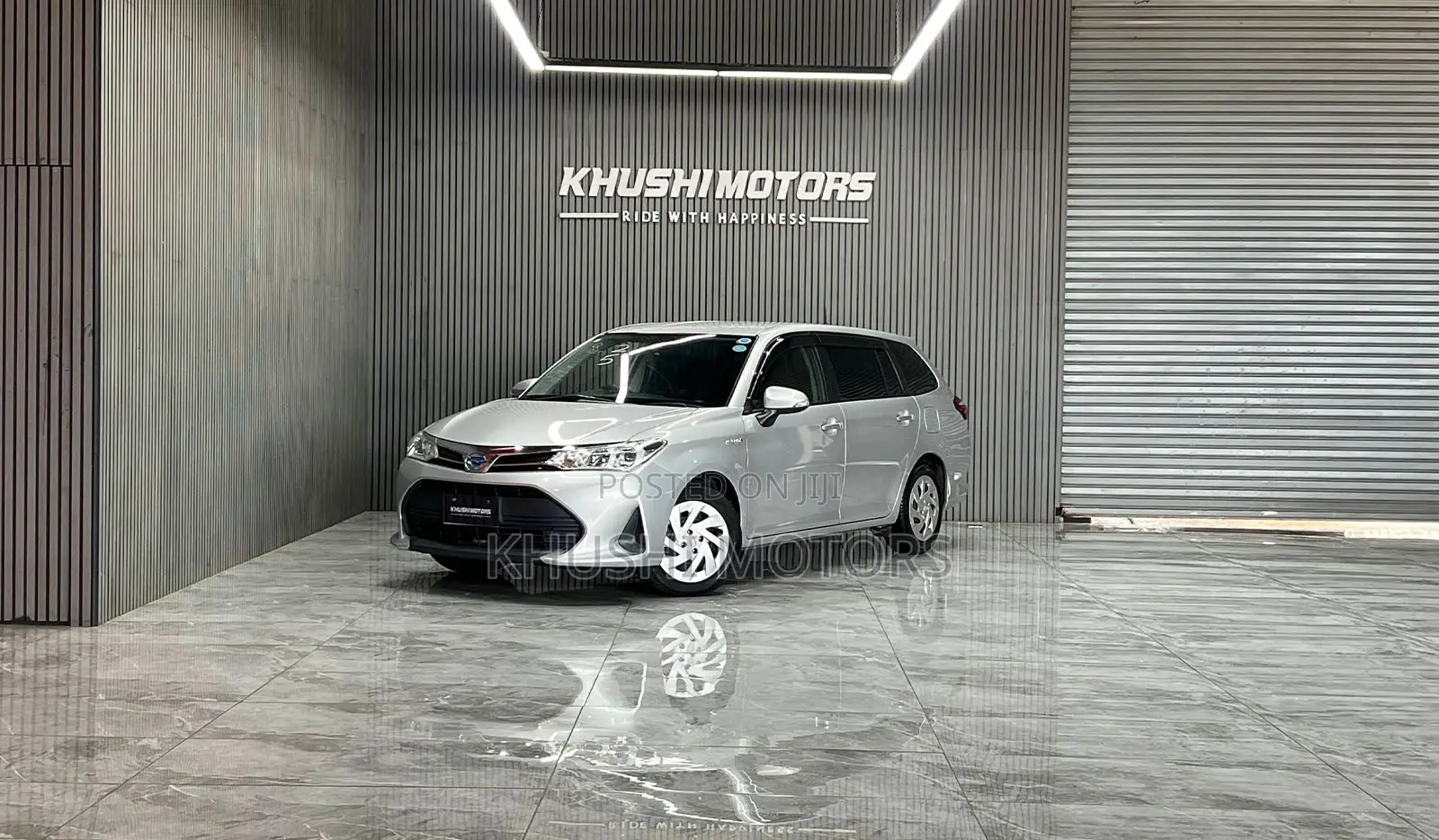 Toyota Corolla Fielder 2019 Silver
