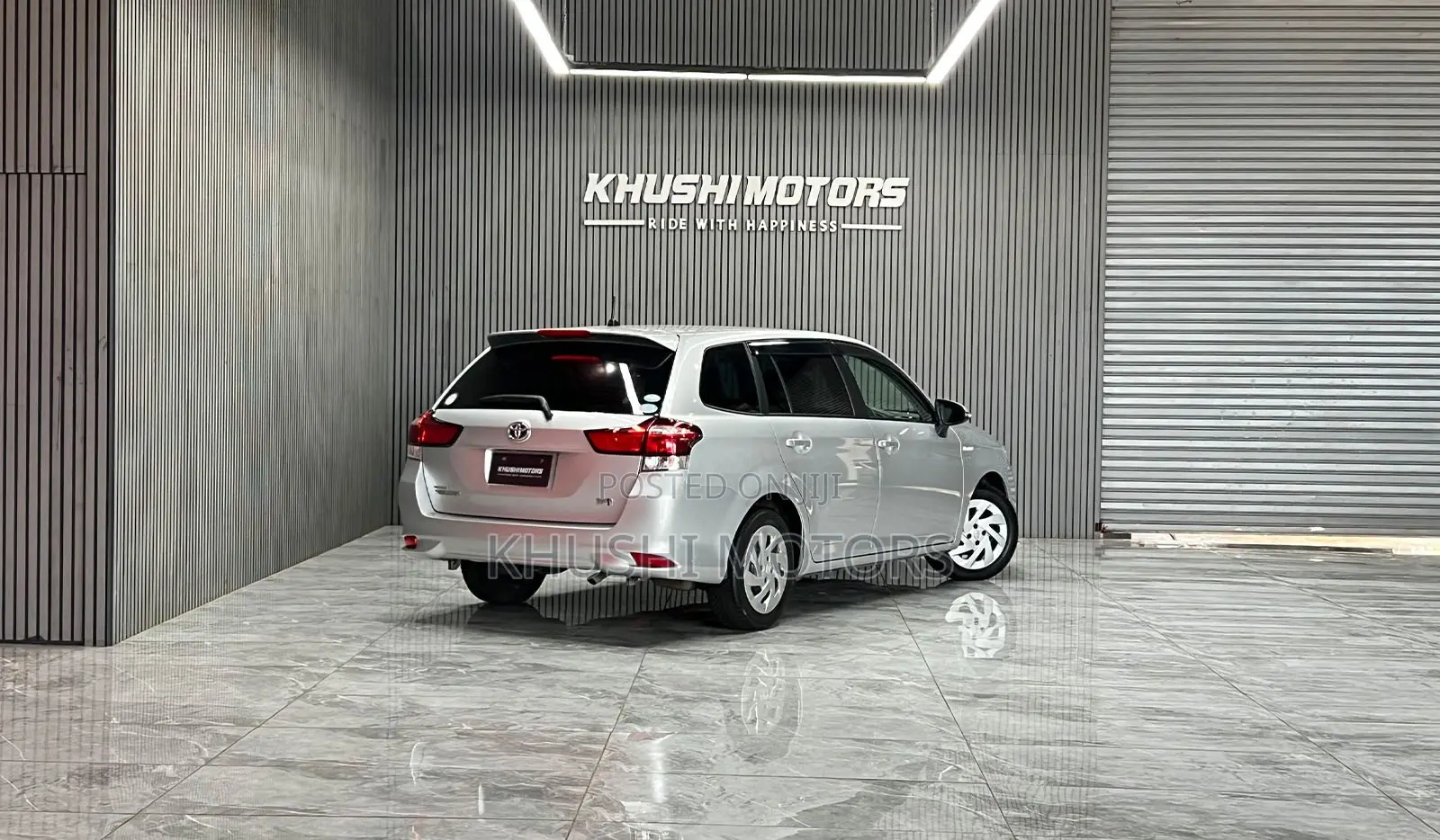 Toyota Corolla Fielder 2019 Silver