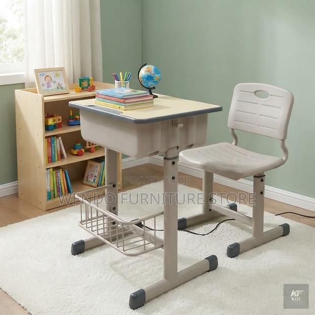 Kids Combo : Adjustable-Height Grey Kids' Desk
