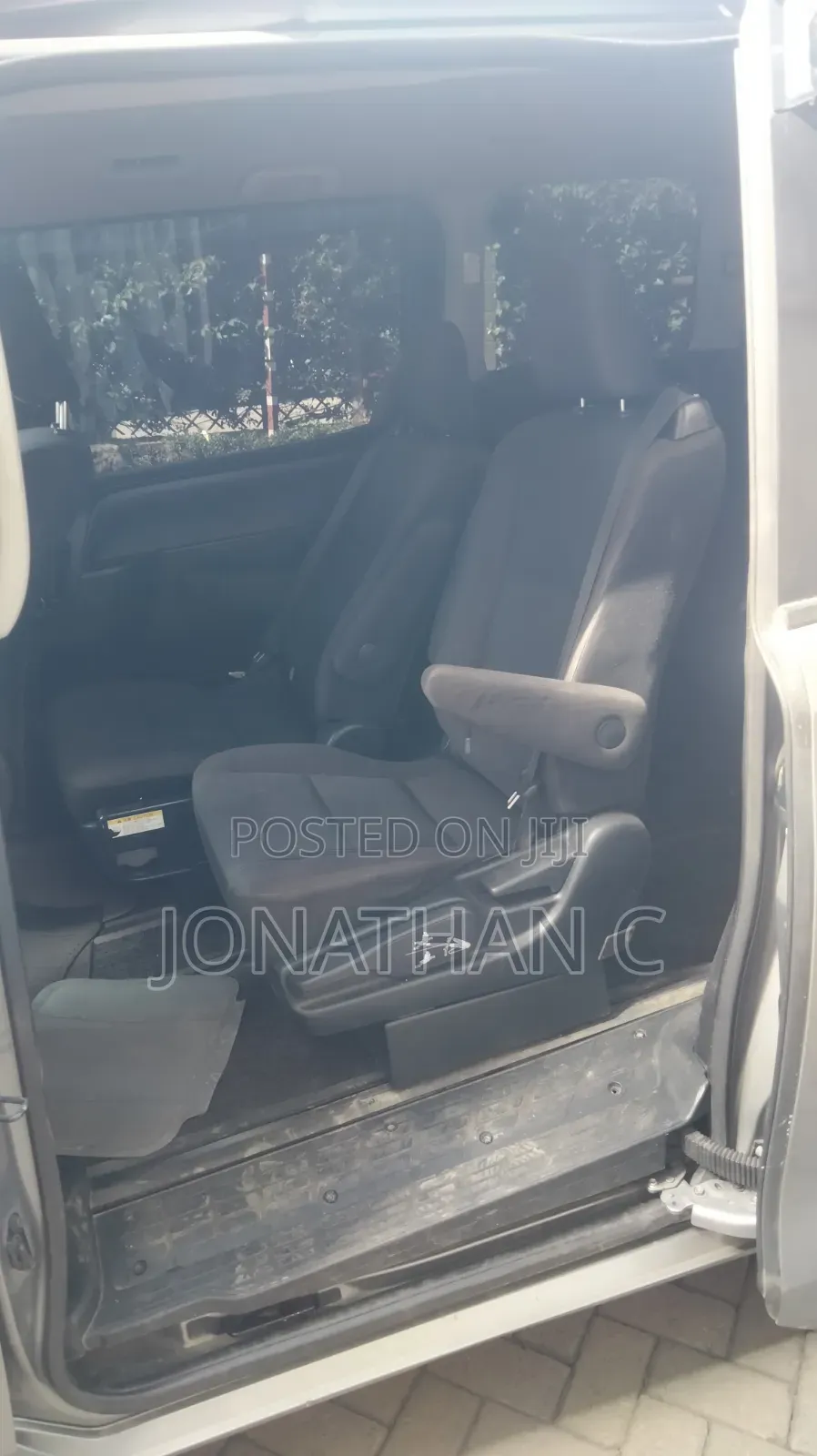 Toyota Esquire 2016 Gray