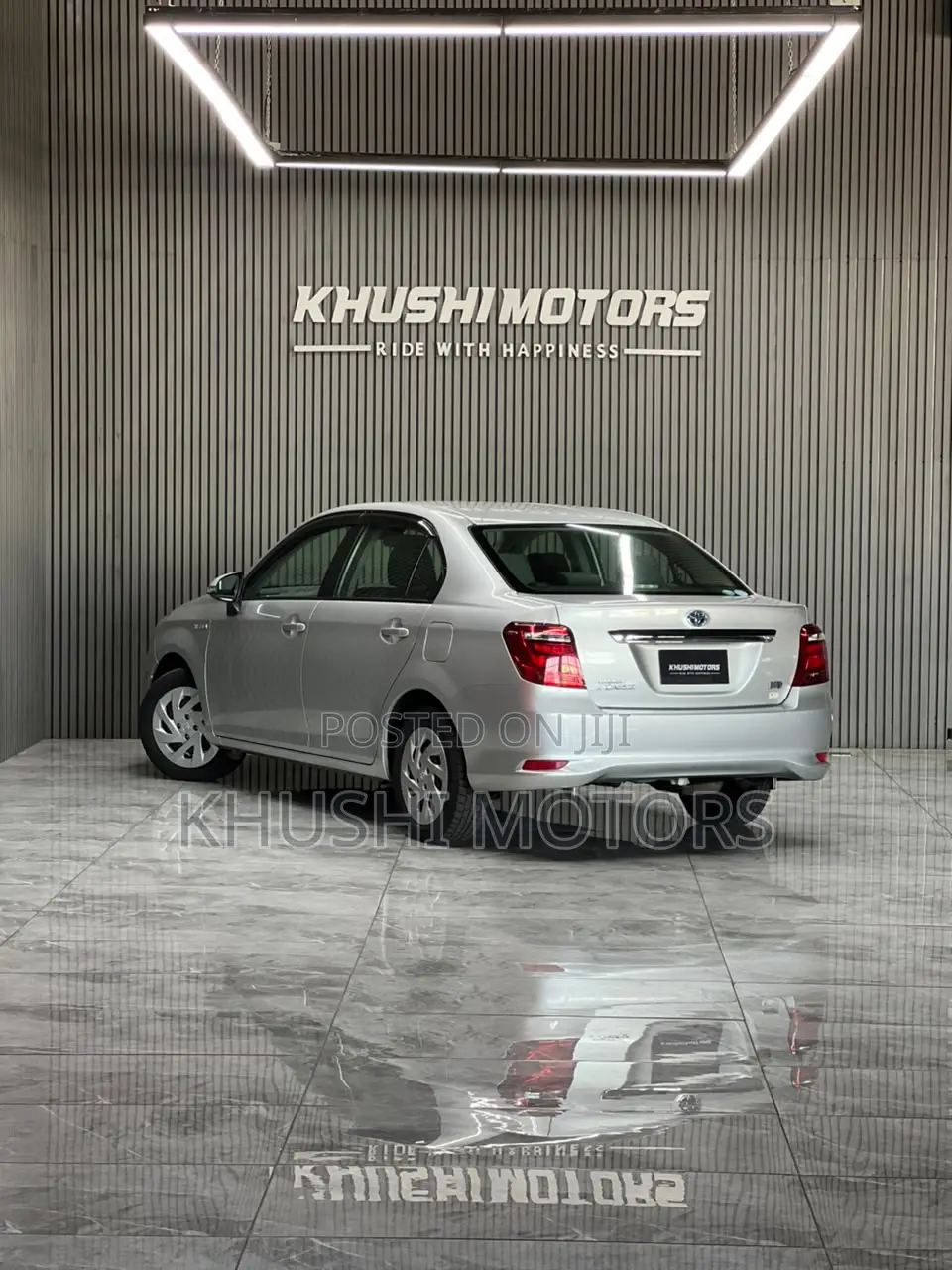 Toyota Axio 2019 Silver