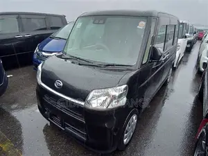 Daihatsu Tanto 660 FWD 2019 Black