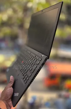 Laptop Lenovo ThinkPad X280 8GB Intel Core i5 SSD 256GB