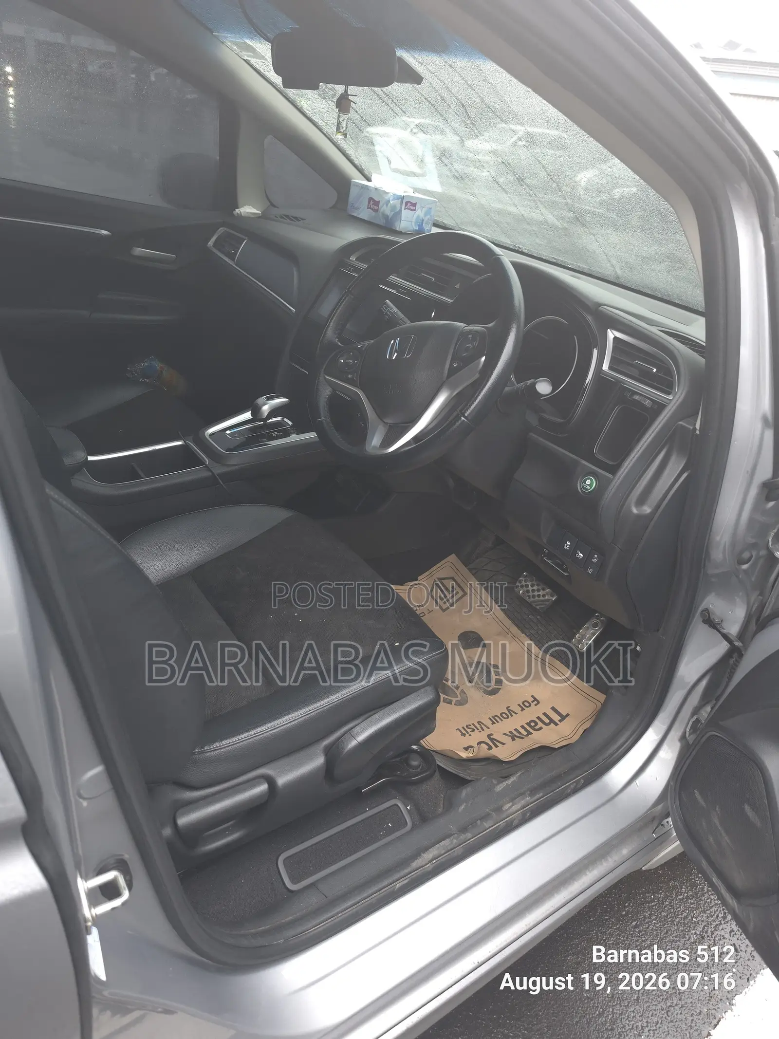 Honda Shuttle 1.5 Hybrid 2WD 2018 Silver