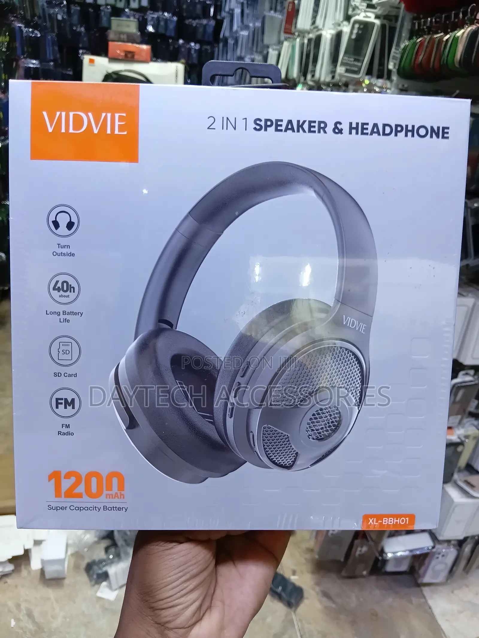The Vidvie XL-BBH01 2-in-1 Speaker & Headphone.