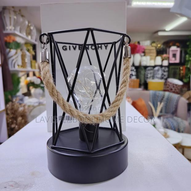 Black Decorative Lantern – Elegant Home & Event Décor