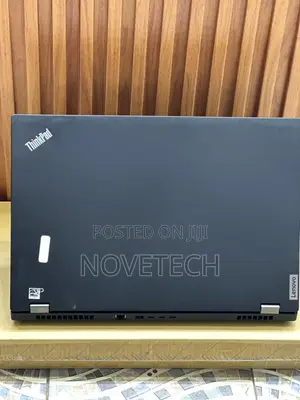 Laptop Lenovo ThinkPad P15s 32GB Intel Core i7 SSD 512GB