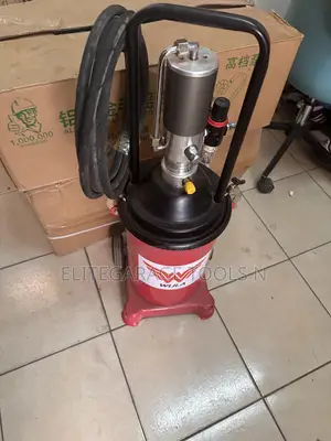 Heavy Duty Commercial Pneumatic Grease Bucket