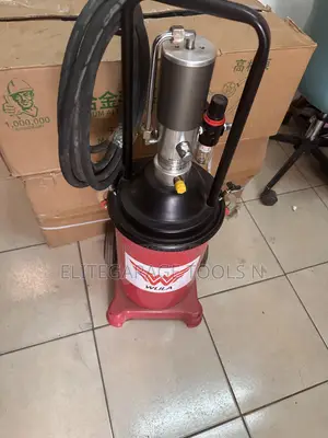 Heavy Duty Commercial Pneumatic Grease Bucket