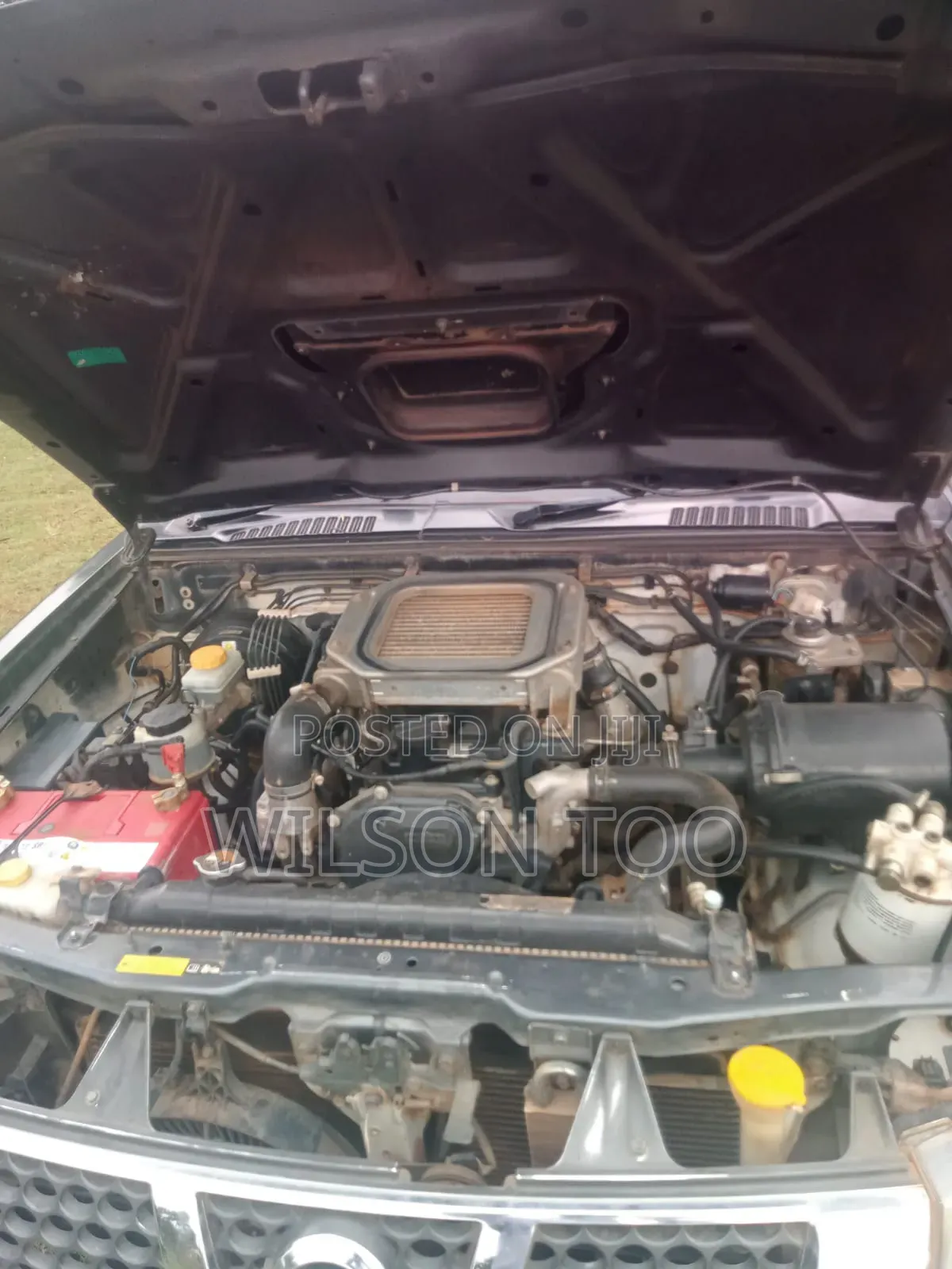 Nissan Hardbody 2014 Gray