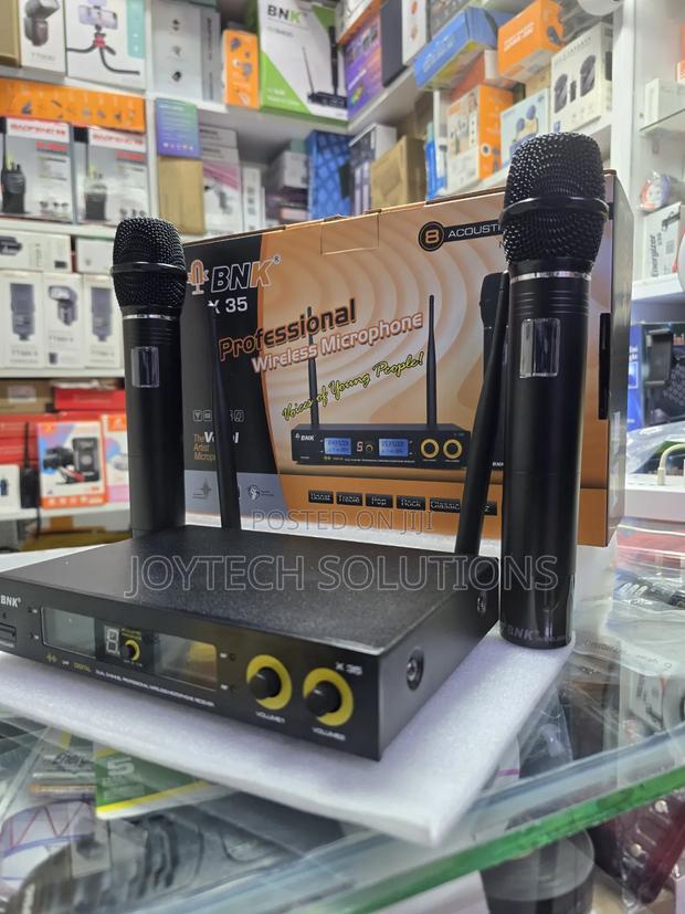 Professional Stage Wireless Microphone – BNK X35 Dual Set