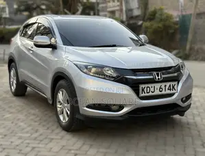 Honda Vezel 1.5 4WD 2015 Silver