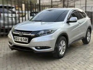 Honda Vezel 1.5 4WD 2015 Silver