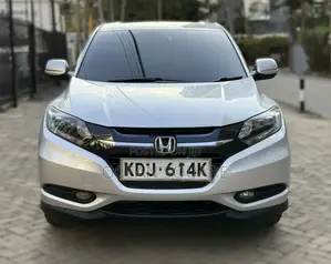 Honda Vezel 1.5 4WD 2015 Silver