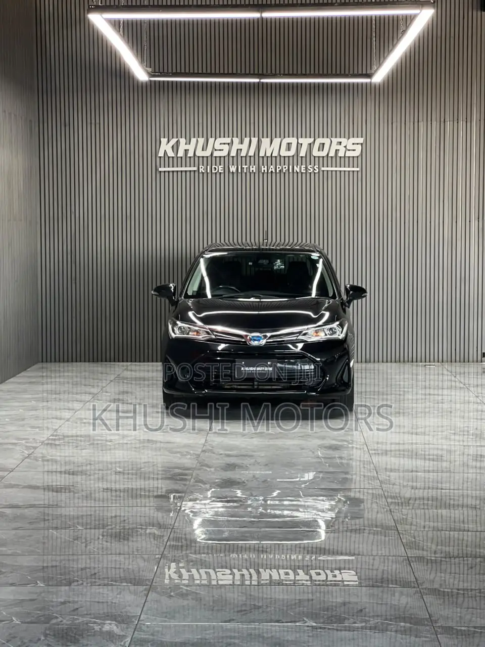 Toyota Corolla Fielder 2018 Black