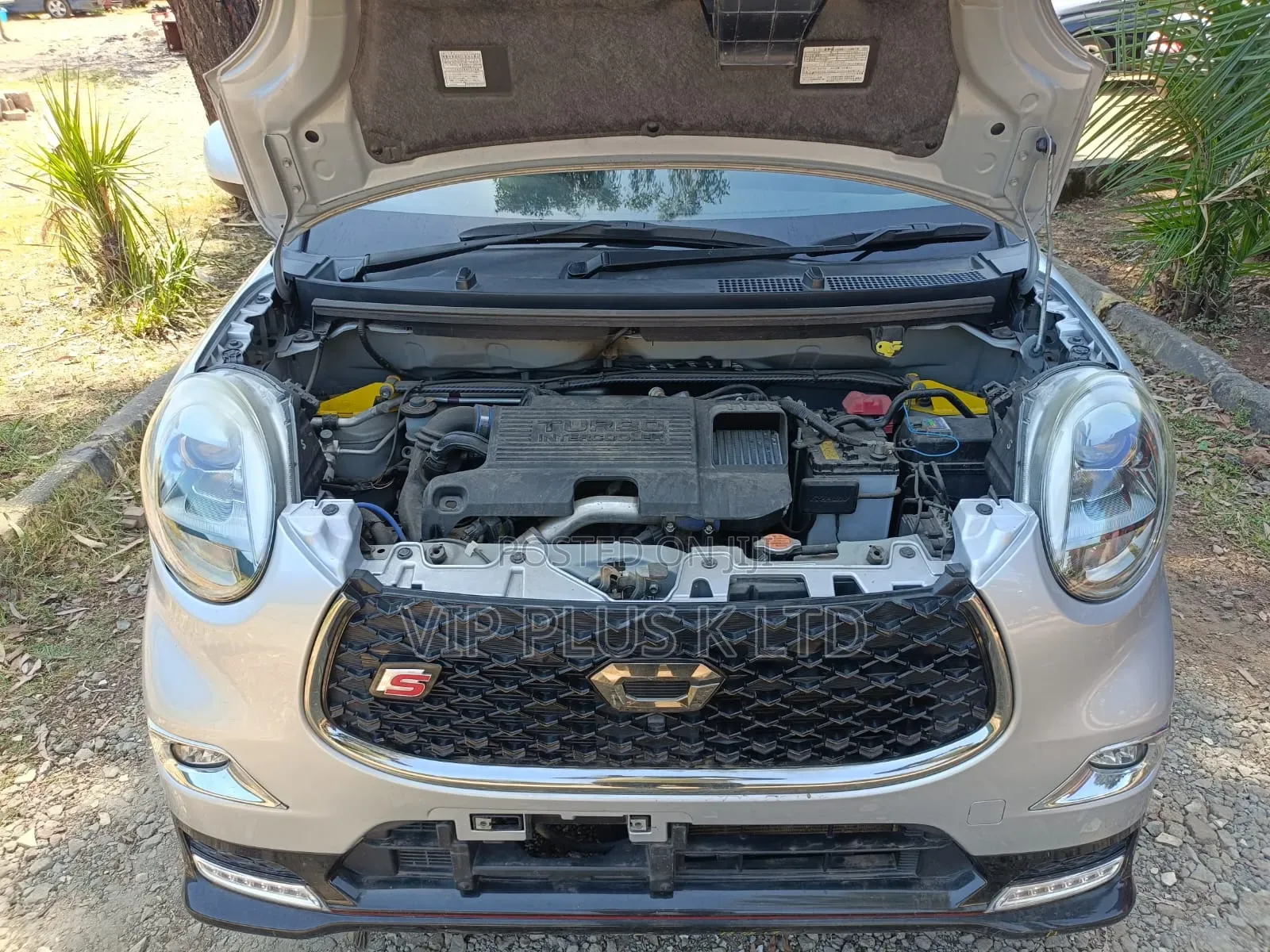 Daihatsu Cast 2019 Silver