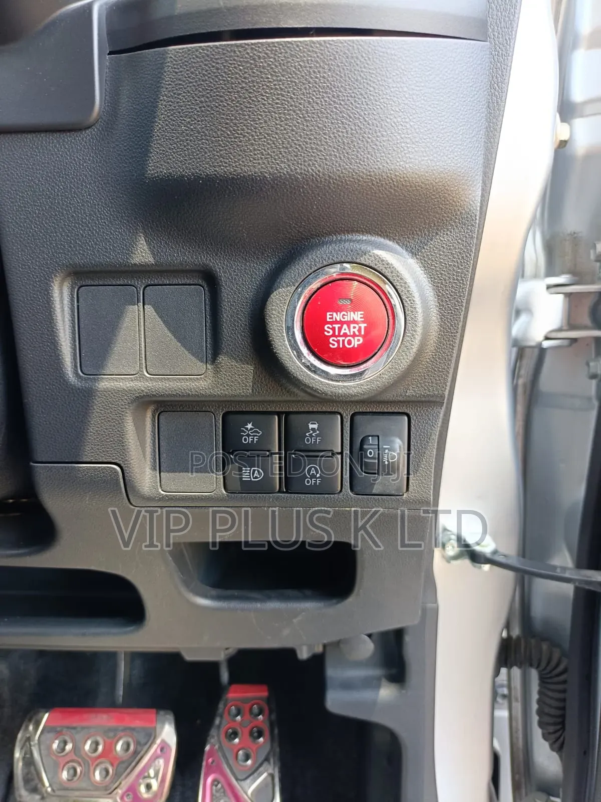 Daihatsu Cast 2019 Silver
