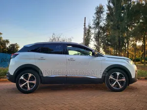 Peugeot 3008 2021 White