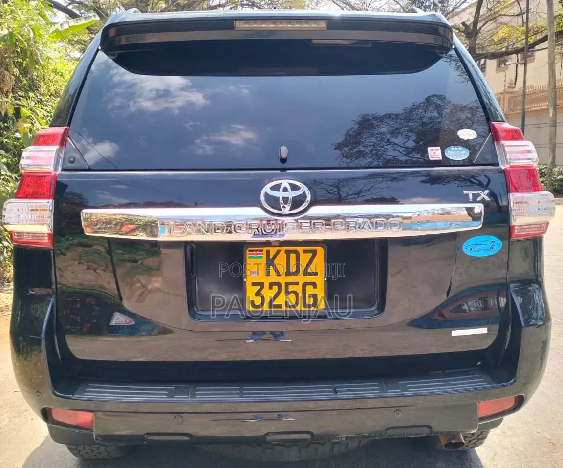 Toyota Land Cruiser Prado 2012 Black