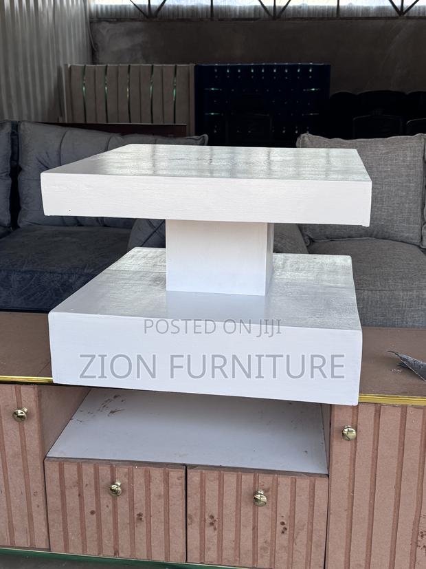 Modern Coffee Table - thumbnail 3