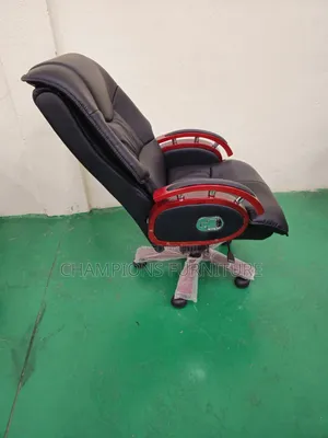 Executive Mahogany Trimmed Office Chair