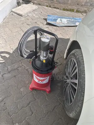 New Advanced Sunshine Italy Pneumatic Grease Bucket Machine